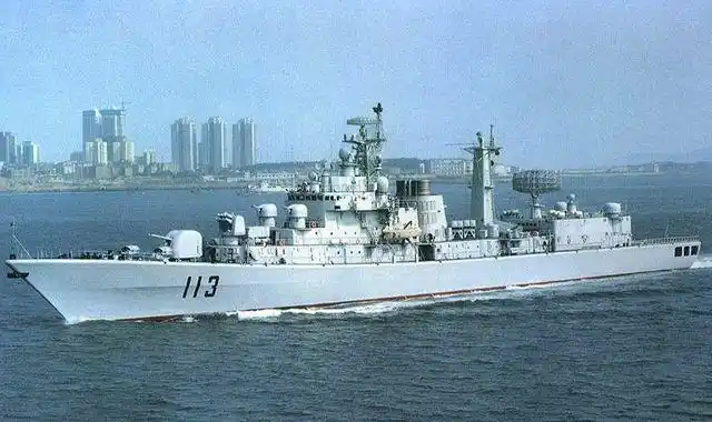 中国海军驱逐舰图谱(3) 旅沪级驱逐舰