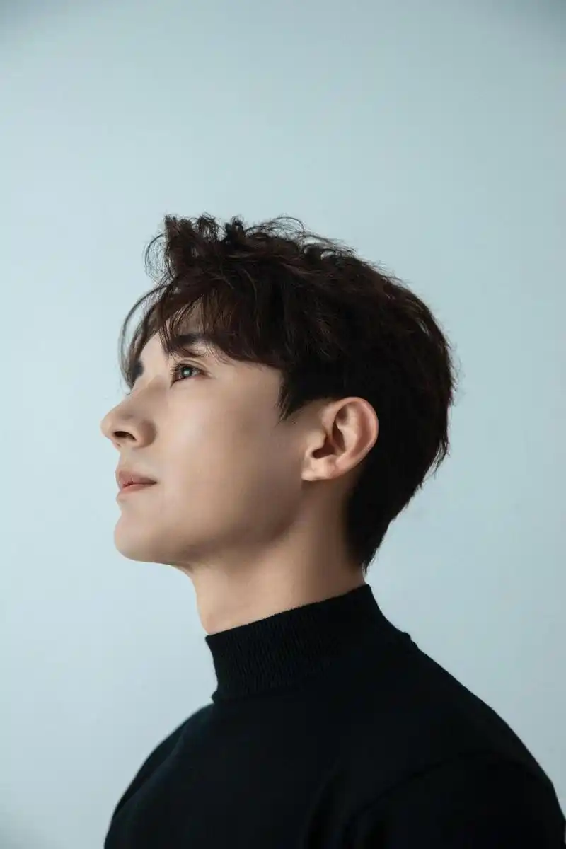 刘学义写真壁纸