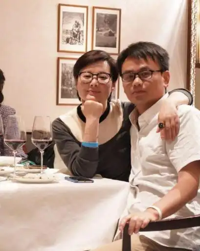 回顾英雄无悔播出25年6位主演境况大不同最美女配已离世