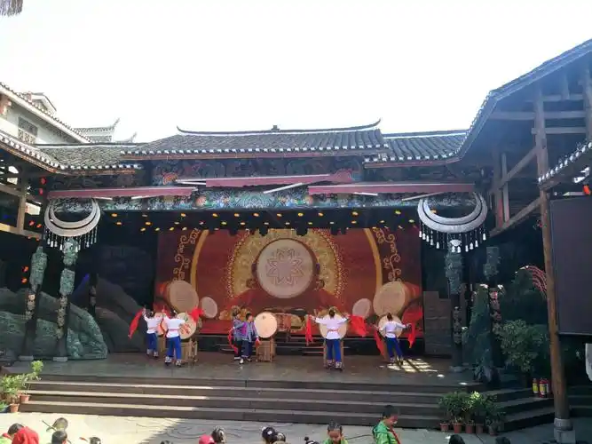 传承民族文化---秋季研学活动 写美篇  传承国学经典,彰显学校特色