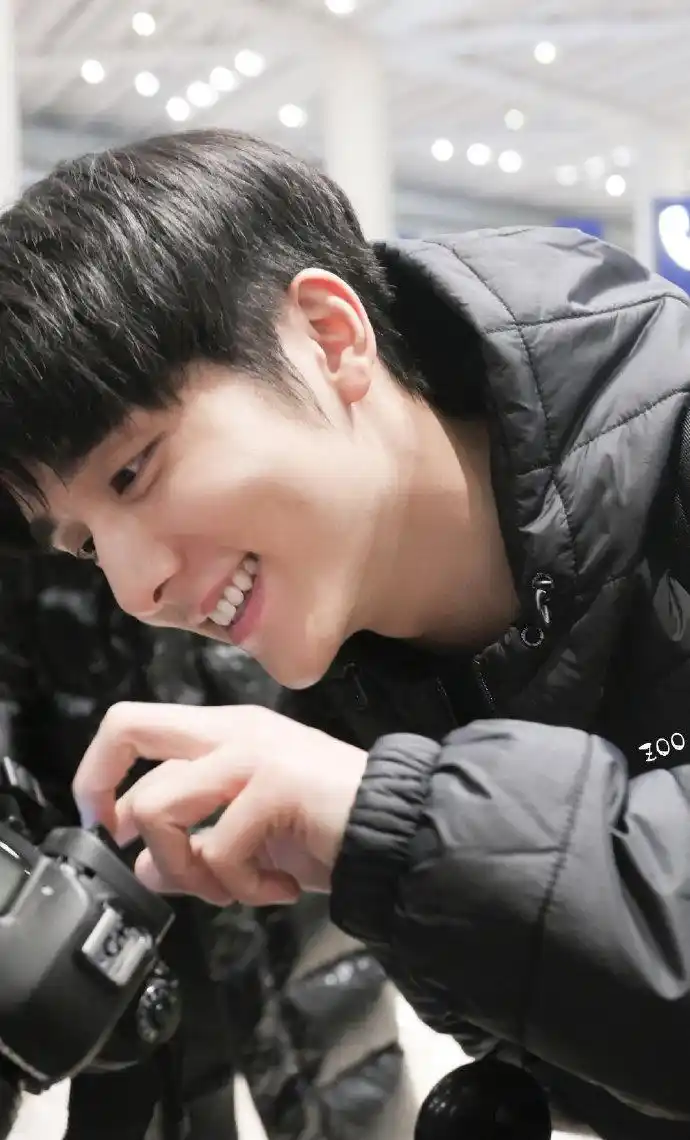 #学着过年# #鼠年新愿# zxc#张新成蜗牛与黄鹂鸟# 生命可以归结为一种