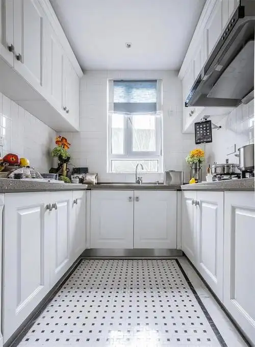 house直装网丨不到6平方的小厨房怎么做u型厨房?