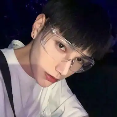 眼镜帅气的精致男头 戴眼镜阳光高冷型气质男头合集_男生头像_美头网