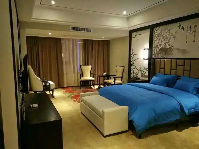 好吧,韶山景区,市区各酒店住宿我就推荐这么多了,具体选择还看您自己