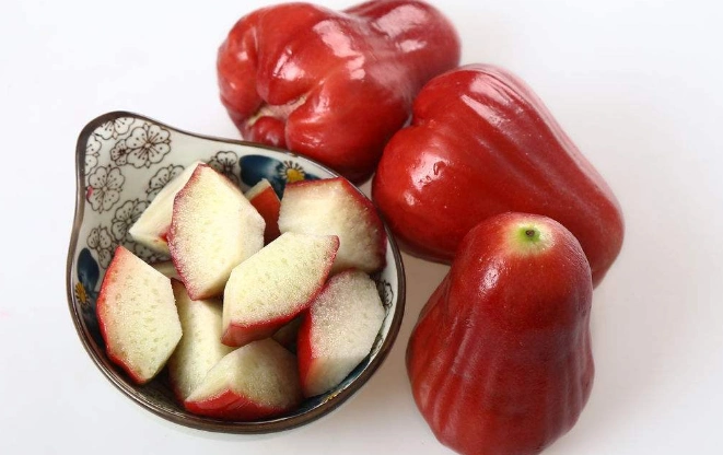 莲雾不能和哪些食物搭配在一起吃