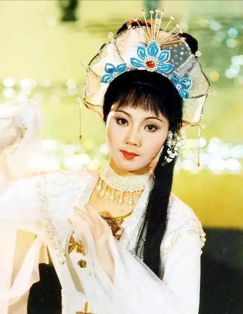 小百花越剧团五朵金花电影五女拜寿成经典5人今何在