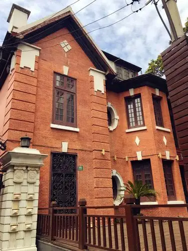 搭地铁感受上海旧史深藏在虹口区的这两条马路入秋后轧最合适