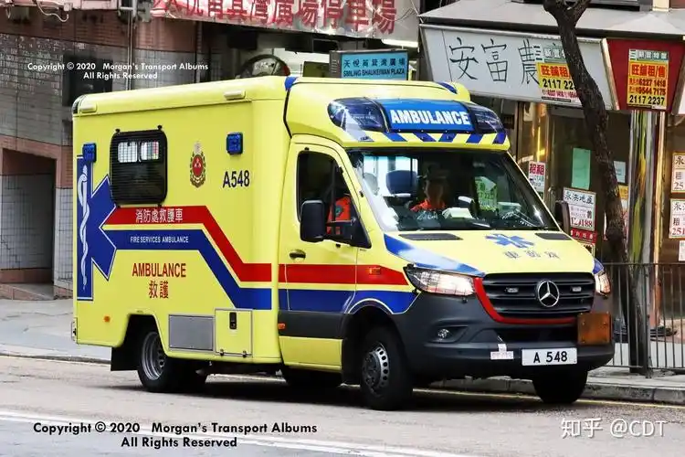 如何评价香港警察的冲锋车?