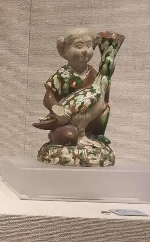 走进开封博物馆 品领千年宋文化