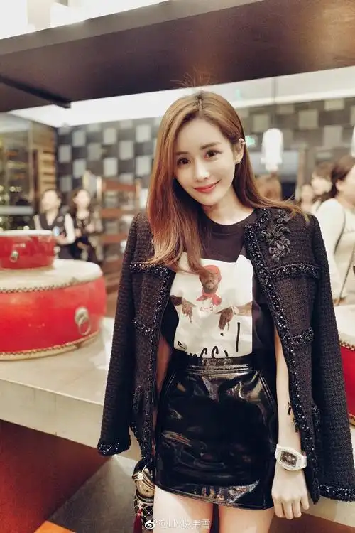 网红韦雪现在怎么这么像杨幂丫