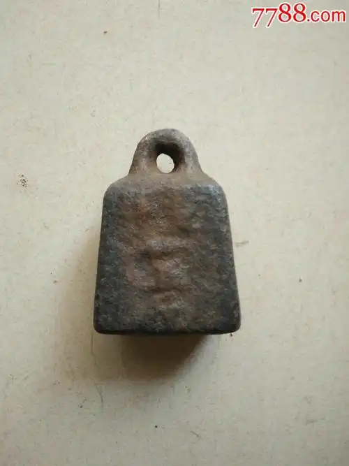 清代永盛堂铁制称坨9*6cm