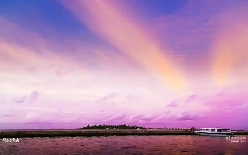 海阔天空壁纸图片