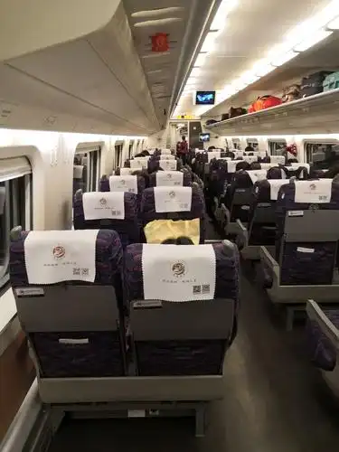 这是我们乘座的5号车厢