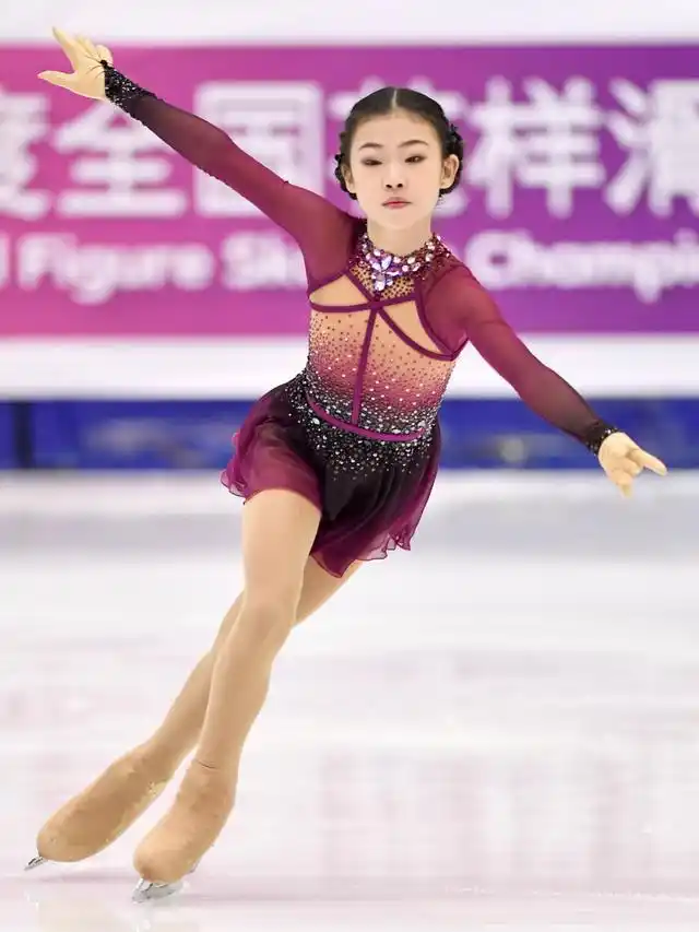 北京时间3月4日,2023年花样滑冰世青赛女子单人滑比赛结束,16岁的中国