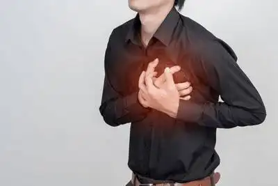 【科普】伤不起的痛之胸背筋膜炎_背部