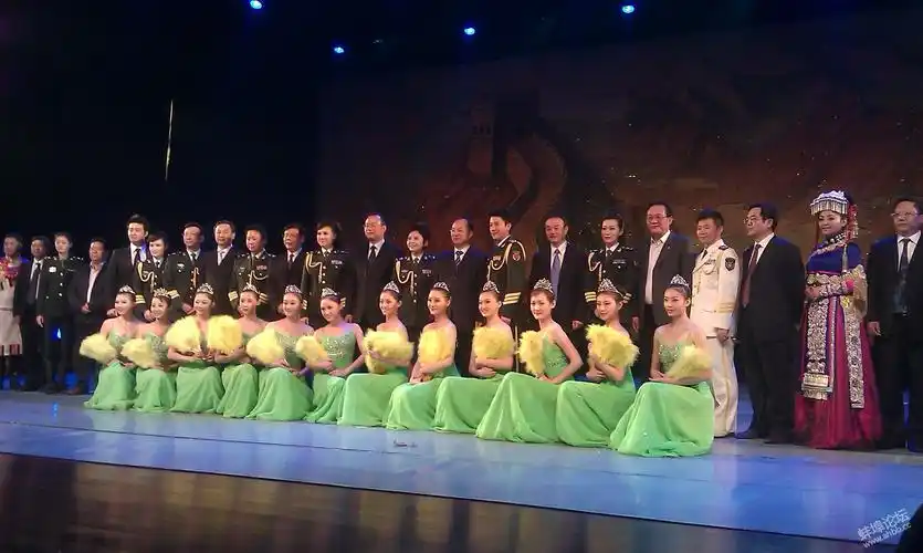总政歌舞团来蚌专场歌舞晚会片片