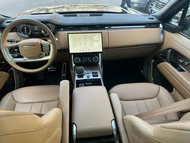 全新路虎揽胜行政加长版五座vip