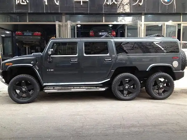 6轮加长悍马实车照片