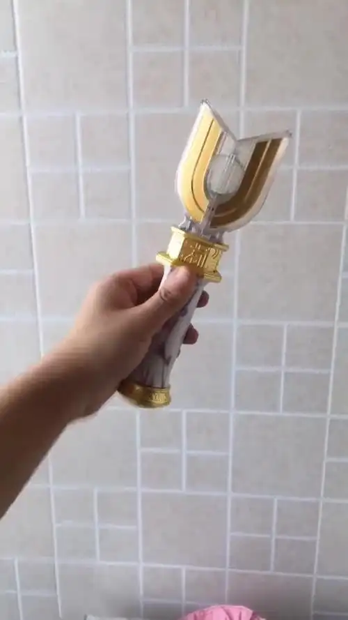 你们的大古要回来了迪迦奥特曼召唤器神光棒迪迦