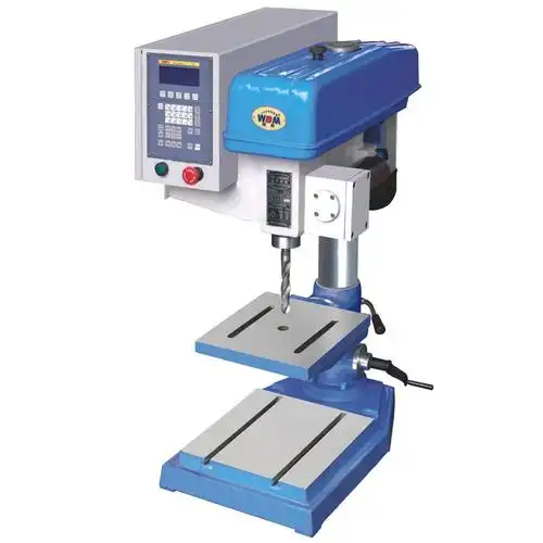 小型数控钻床一人多机