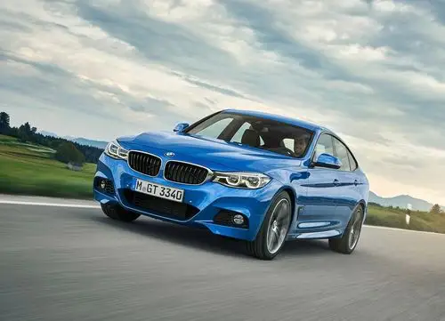 宝马3系被同学修理工偷加白糖:致发动机报废 损失超20万