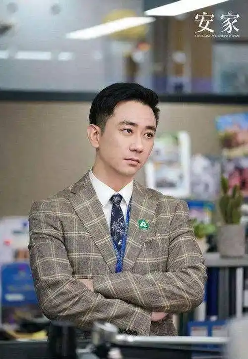 原创王自健曾少年得志历经家暴背叛抑郁症如今终于浴火重生