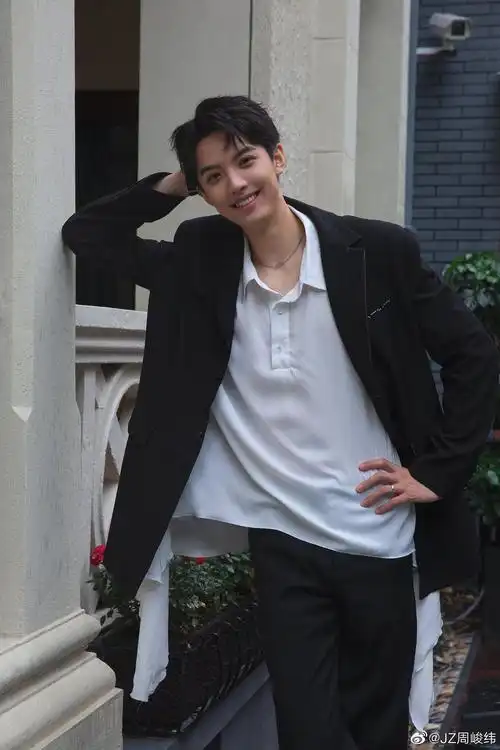 周峻纬,一个要多帅有多帅的男人