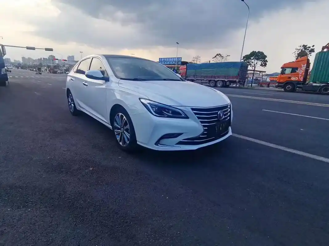 新到一手极品长安睿骋cc,自动1.5t - 抖音