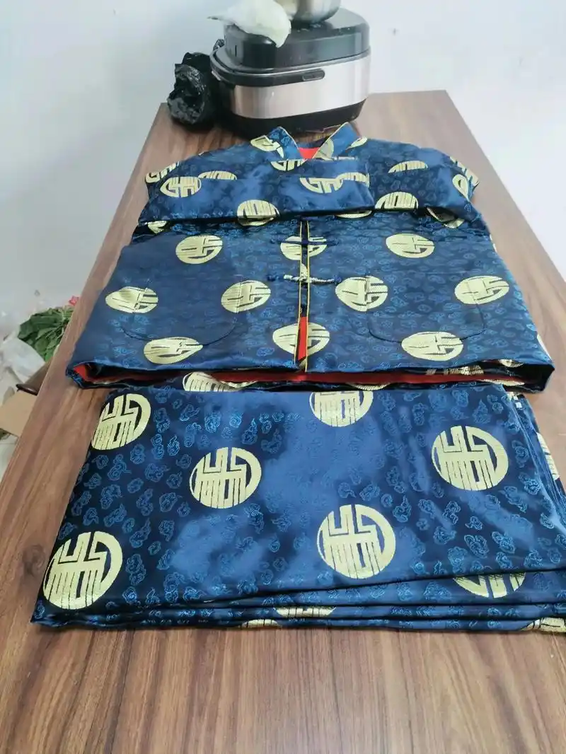 男士寿衣部分图片展示