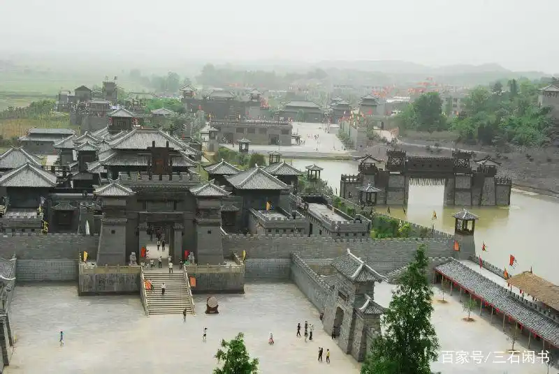 楚国年鉴第13章:兄弟相争 叔堪避难于濮