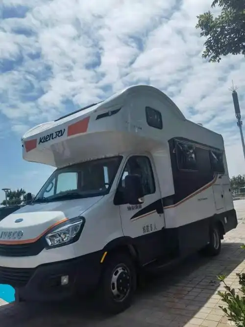 凯伦宾威房车出售