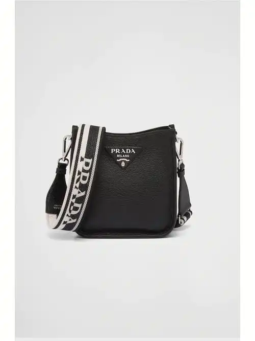 配卡槽高度: 20cm长度: 6cm宽度: 19cm#prada女孩日  #普拉达prada