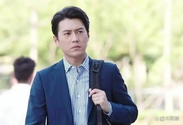 靳东:实力派男演员,用演技说话的影视明星