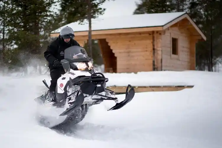 snowmobile jumping - roie galitz