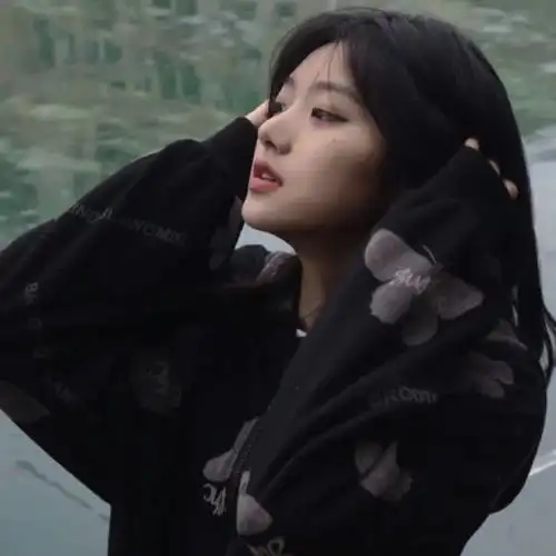 孤傲的女生侧颜头像? - 知乎