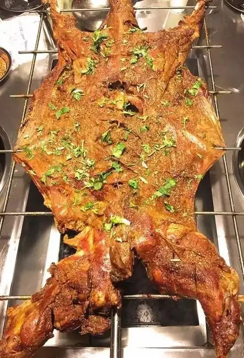 天苍苍野茫茫过冬就吃烤全羊征服你的胃只靠两个字美味