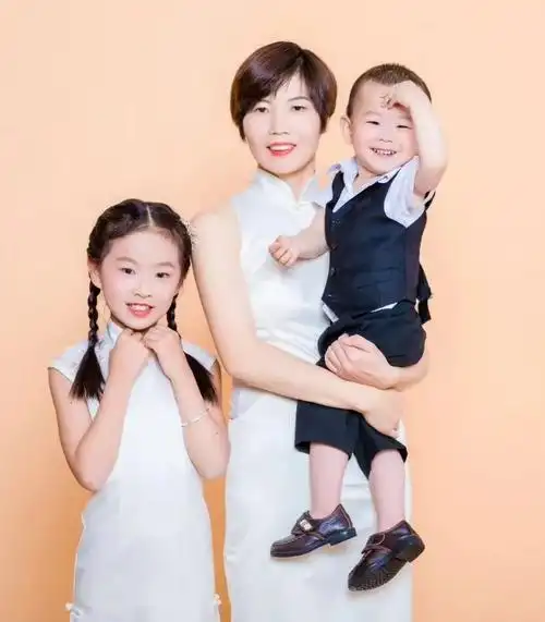 母亲节  |  我的青春,您的白发  愿时光温柔,伴您芳华