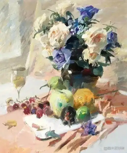 水粉静物是美术生必备功课之一,初期可以临摹一些优秀作品,了解基本