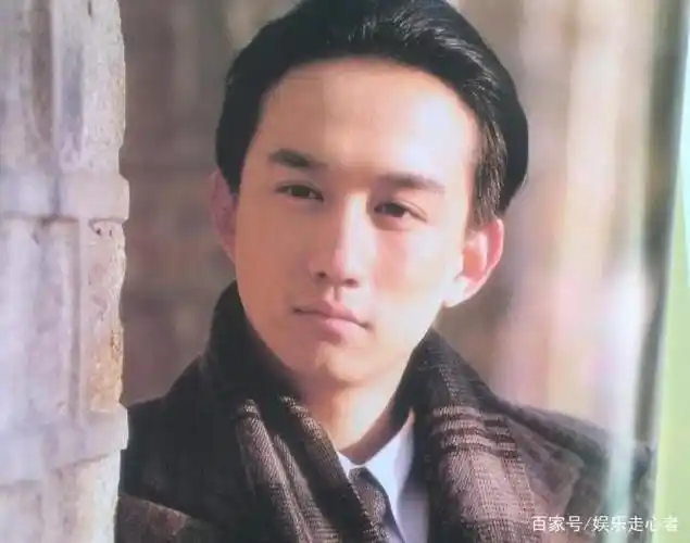 组图:黄磊年轻时旧照 丝毫不逊当红"小鲜肉"