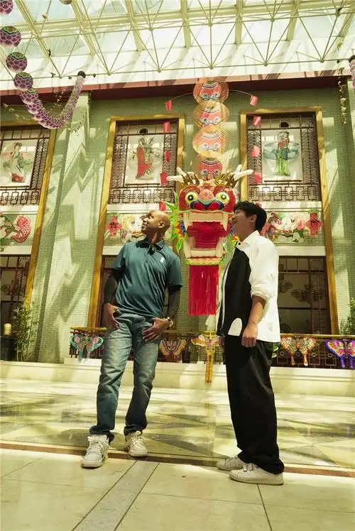 《争与筝》斯蒂芬·马布里体验潍坊风筝文化