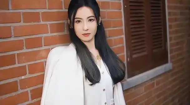 完美避开父母高颜值基因,这6位星二代,个个长相一言难尽