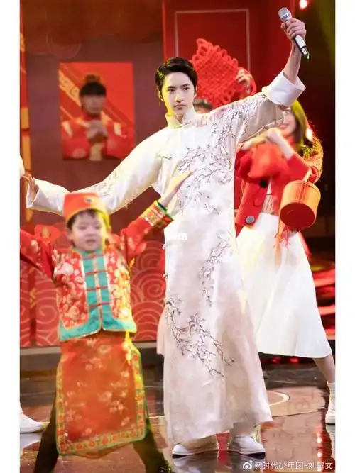 都好看#刘耀文  #939393hhhhh  #刘海  #发型  #tnt时代少年团