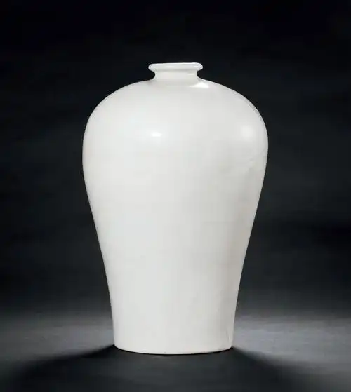 甜白釉梅瓶-中国古董珍玩专场-雅昌拍卖