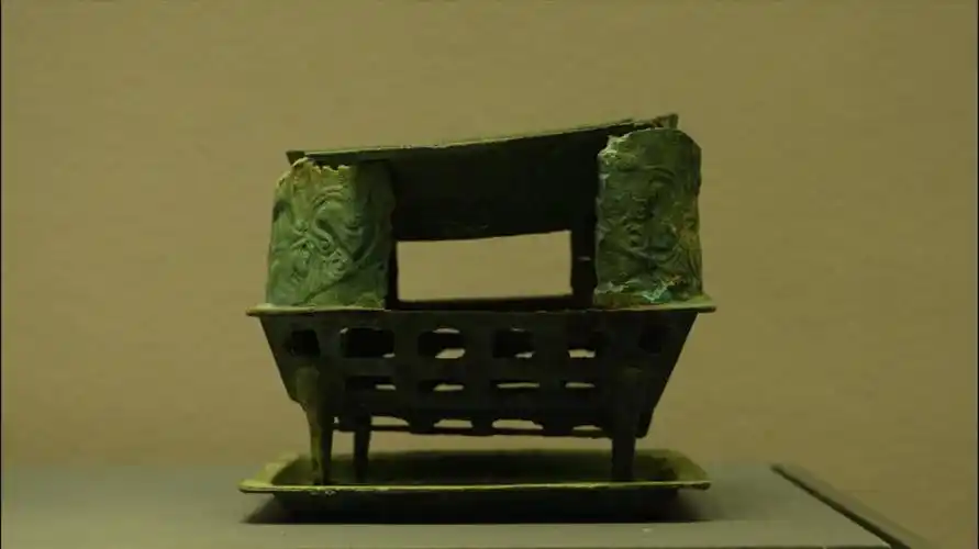 走进贵州省博物馆看文物里的酒迹