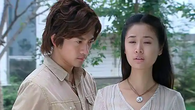 魔术奇缘:美女老板为了报仇,不惜一切手段,把仇家搞得狼狈不堪-影视综