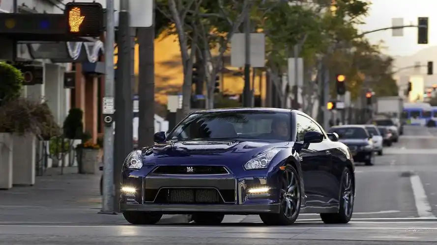 日产天际线gtr高清壁纸高清原图查看