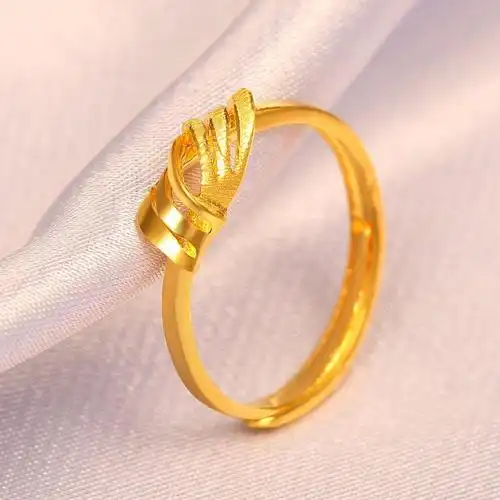 当然有的珠宝品牌会有小额的上涨,像周大福之类的黄金饰品一般会比小