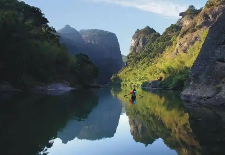 乔振宇为家乡赛事打call邀请大家赏烟雨桂林品恭城油茶
