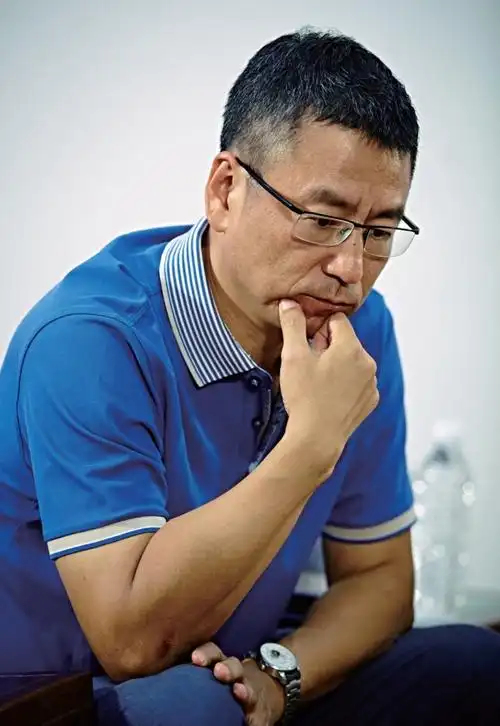 因为沉默是件更危险的事 白岩松:"白说"也要说