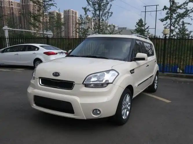 东风悦达起亚 秀尔 2013款 1.6l at gl